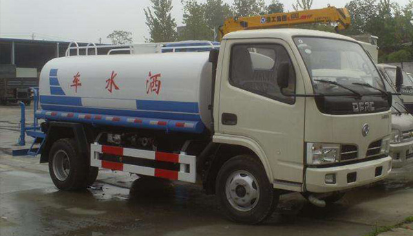 ������������|�L(f��ng)���𿨞�ˮ܇������S���r����ˣ�